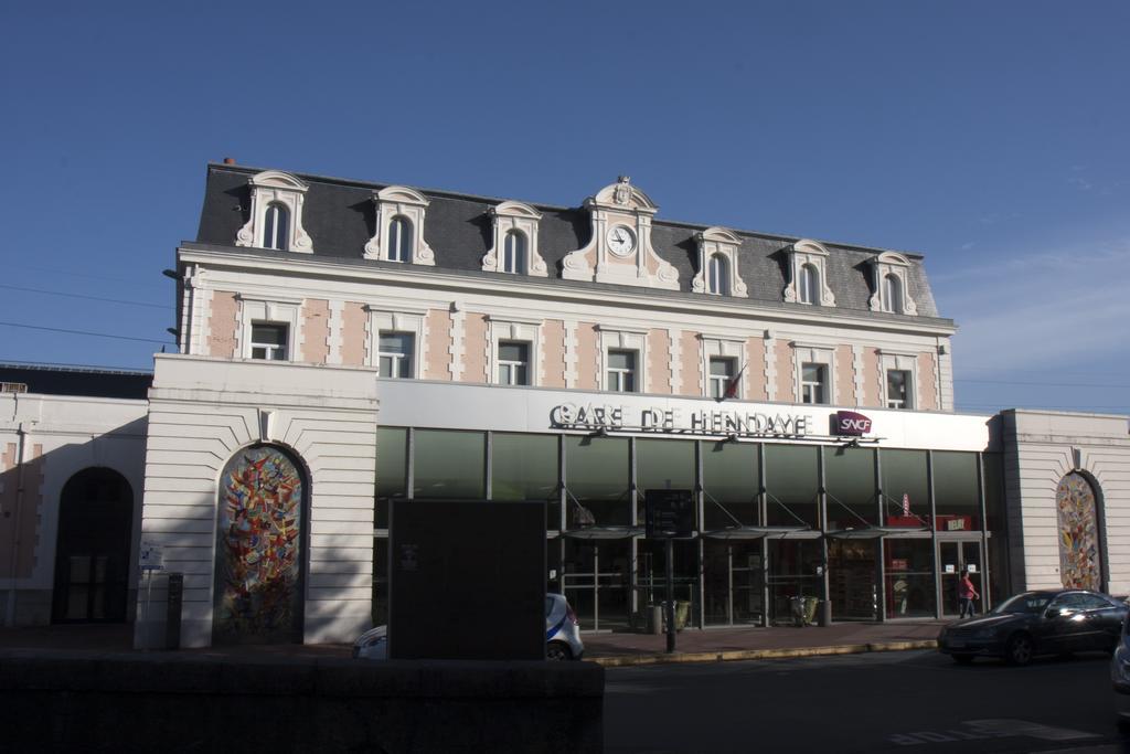 Hotel Aitana Irun Eksteriør bilde